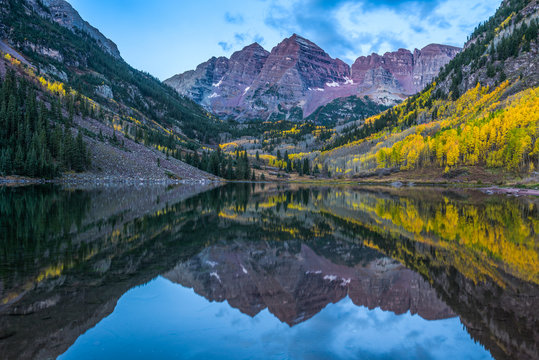 Maroon Bells Mountain in Colorado © PhyllisPhotos
