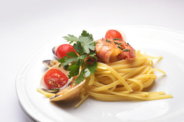 linguine with shrimps and clams