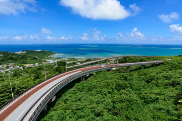 沖縄県　南城市　ニライカナイ橋