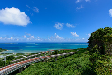 沖縄県　南城市　ニライカナイ橋