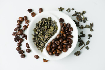 Green leaf tea versus coffee beans in Yin Yang