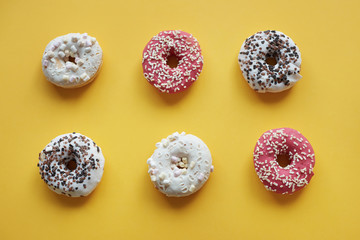 Fototapeta na wymiar High angle view of six donuts