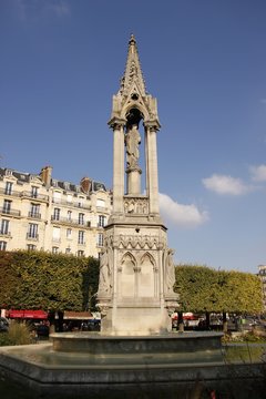 Fontaine du square Notre Dame à Paris