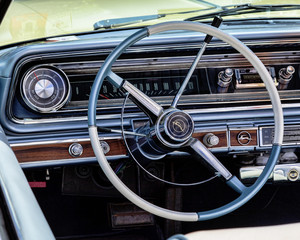 Chevrolet Impala interior - obrazy, fototapety, plakaty