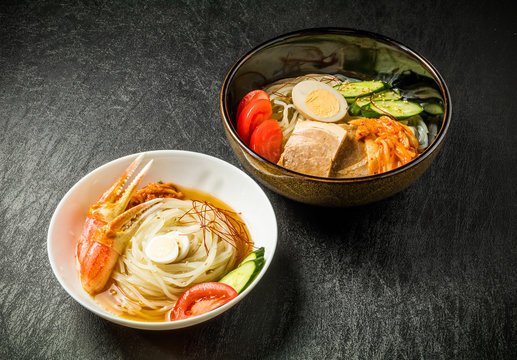 韓国冷麺　Korean cold noodle