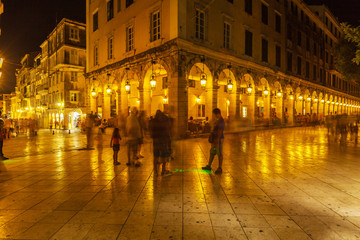 Fototapeta na wymiar Liston street of Corfu city