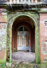 Fototapeta na wymiar Old vintage doors