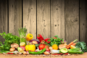 Obraz na płótnie Canvas Organic vegetables