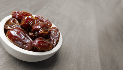 Organic fresh medjool dates.