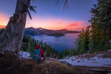 Tourist looking at Crater Lake Oregon Landscape © Krzysztof Wiktor