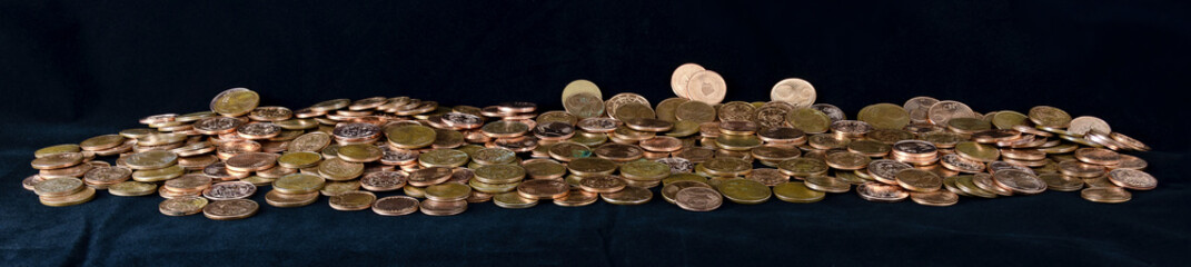heap of Eurocent coins