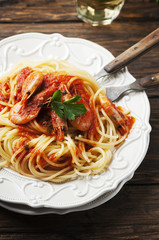 Italian spaghetti with prawns