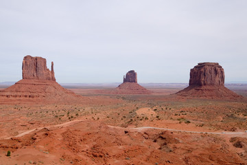 Fototapeta na wymiar Monument Valley Park that belongs to the Navajo