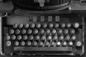 Close-up picture of a keyboard from a vintage typewriter
