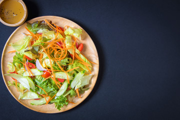 Salad with fresh vegetables