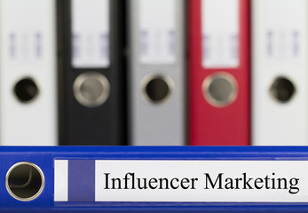 Influencer Marketing / Aktenordner