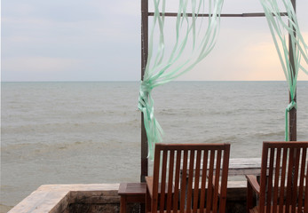 Beautiful tropical ocean or sea on the beach landscape with Empt