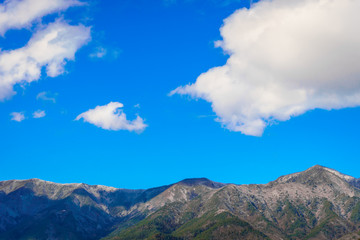 Obraz premium Beautiful scenic of Japan mountain with blue sky