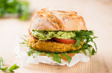 Veggie chickpea burger