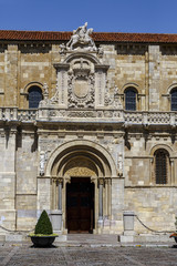 Obraz premium Collegiate Church of San Isidoro