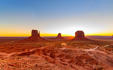 モニュメントバレー001