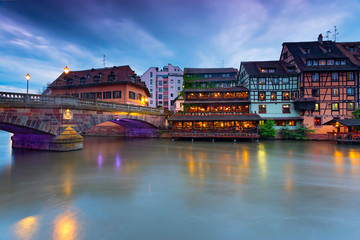 Fototapeta na wymiar Straßburg, Frankreich