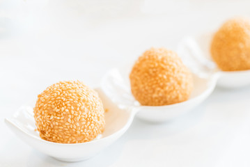 sesame balls stuff with custard lava
