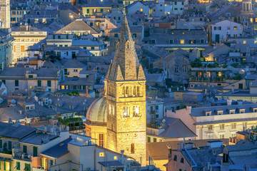 Naklejka premium Genoa. Night view of the city.