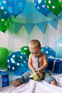 the birthday of the little boy his one year