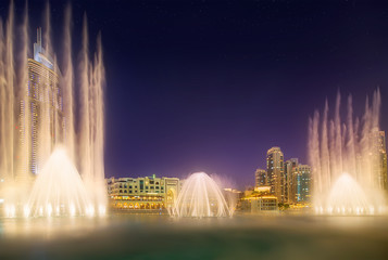 The dancing fountain of Dubai