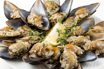 Midye Dolma