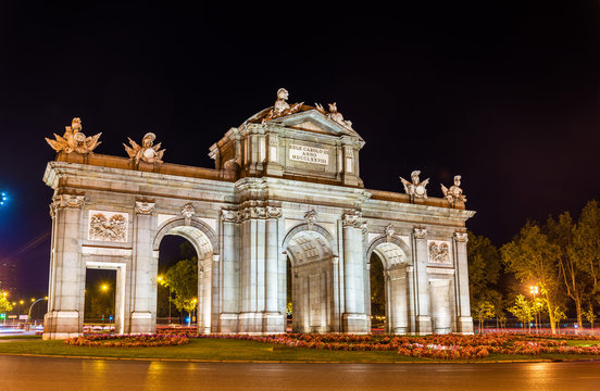Puerta de Alcala, one of the ancient gates in Madrid, Spain