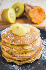 Pancakes of yam and kiwi