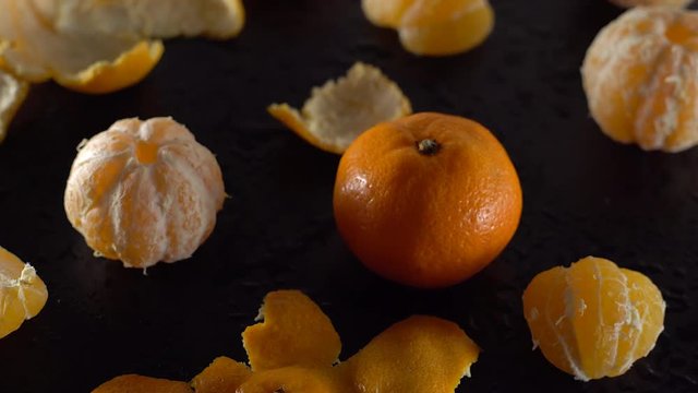 Rotating frash tangerines