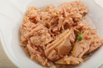 Canned tuna