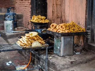 Deurstickers Fried Street Food in Bhaktapur, Nepal © danadestinations