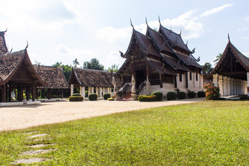 Obraz premium Wat Ton Kain, Old wood chapel in Chiang Mai Thailand