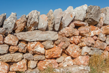mur de pierres sèches 