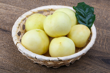 Nectarines in the bowl