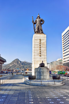 Statue Of Admiral Yi Sunsin On Gwanghwamun Plaza In Seoul