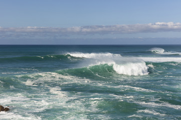 Fototapeta premium Waves rolling in at the Atlantic ocean.