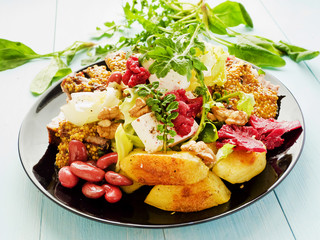 Pork ribs with veggies and herbs