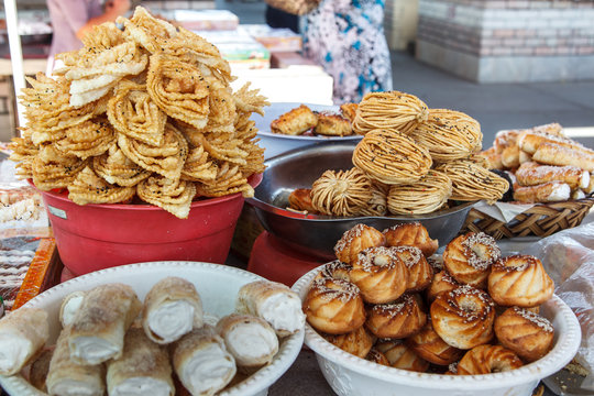 Traditional sweets Uzbecos. Uzbekistan