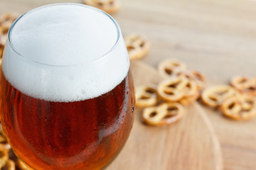 Beer glass with pretzel