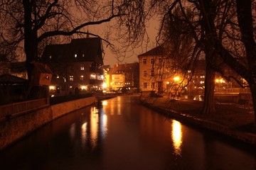 Hinter der Krämerbrücke bei Nacht