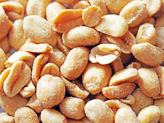 salted roasted peanuts