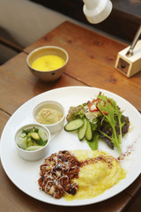 mofgmona mofgmona no zakka Japan