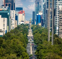 Gordijnen View from above of Paseo de La Reforma avenue and Angel of Independence Monument - Mexico City, Mexico © diegograndi