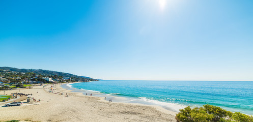 Blue sky over Laguna beach © Gabriele Maltinti