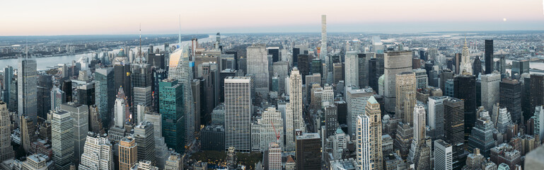 Fototapeta na wymiar New York, USA - November 13, 2016: Panoramic view of skyscrapers